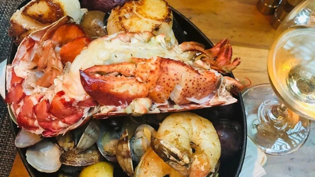 Top Seafood Restaurants in Vancouver Canada.